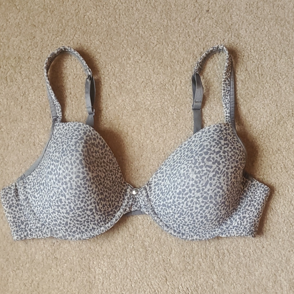 Blissful benefits size 36D animal print bra
